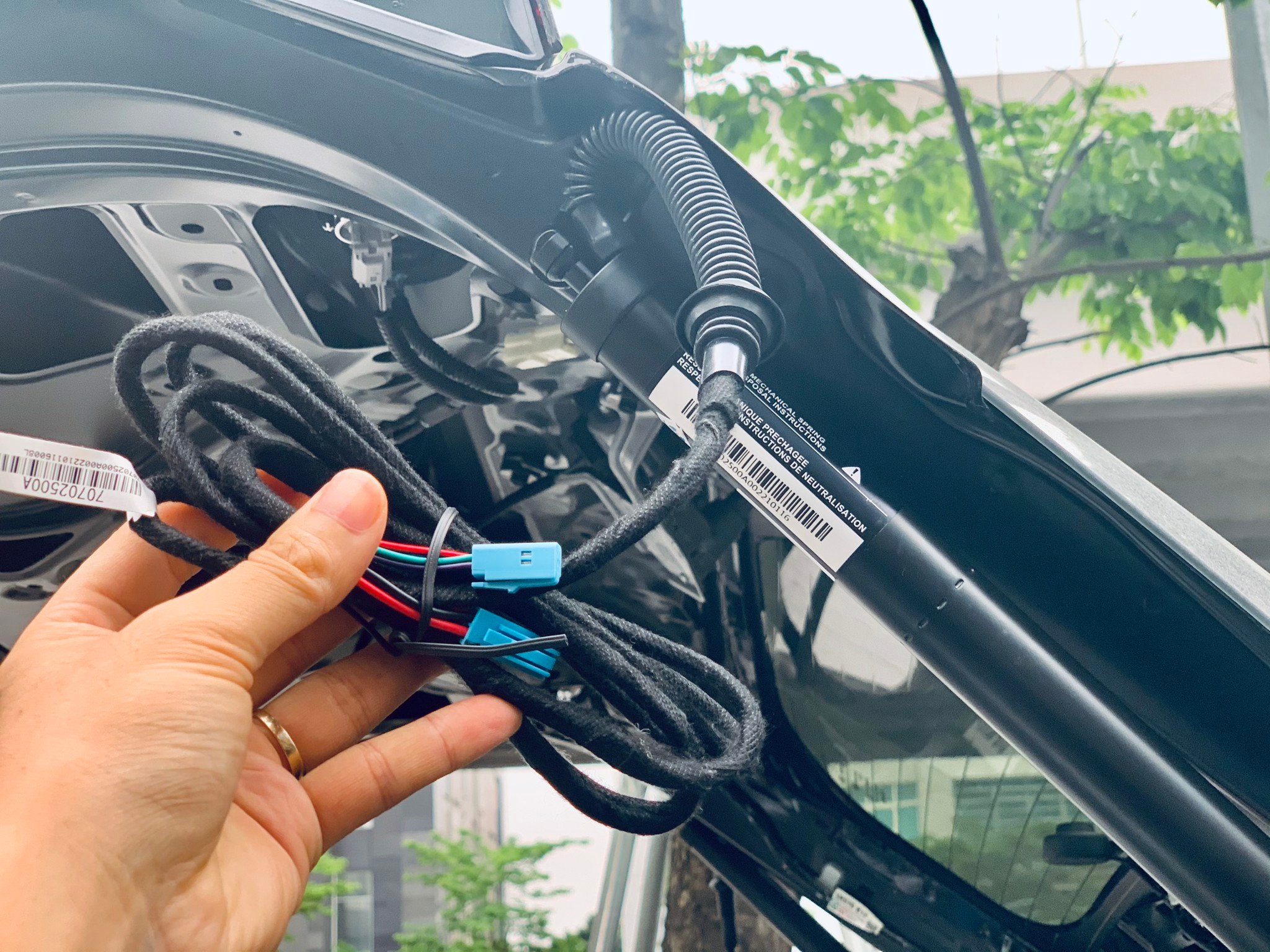 độ cốp điện ô tô tại Bình Dương