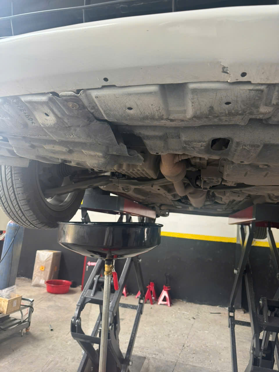 thay dầu ô tô ở đâu uy tín tại Bình Dương