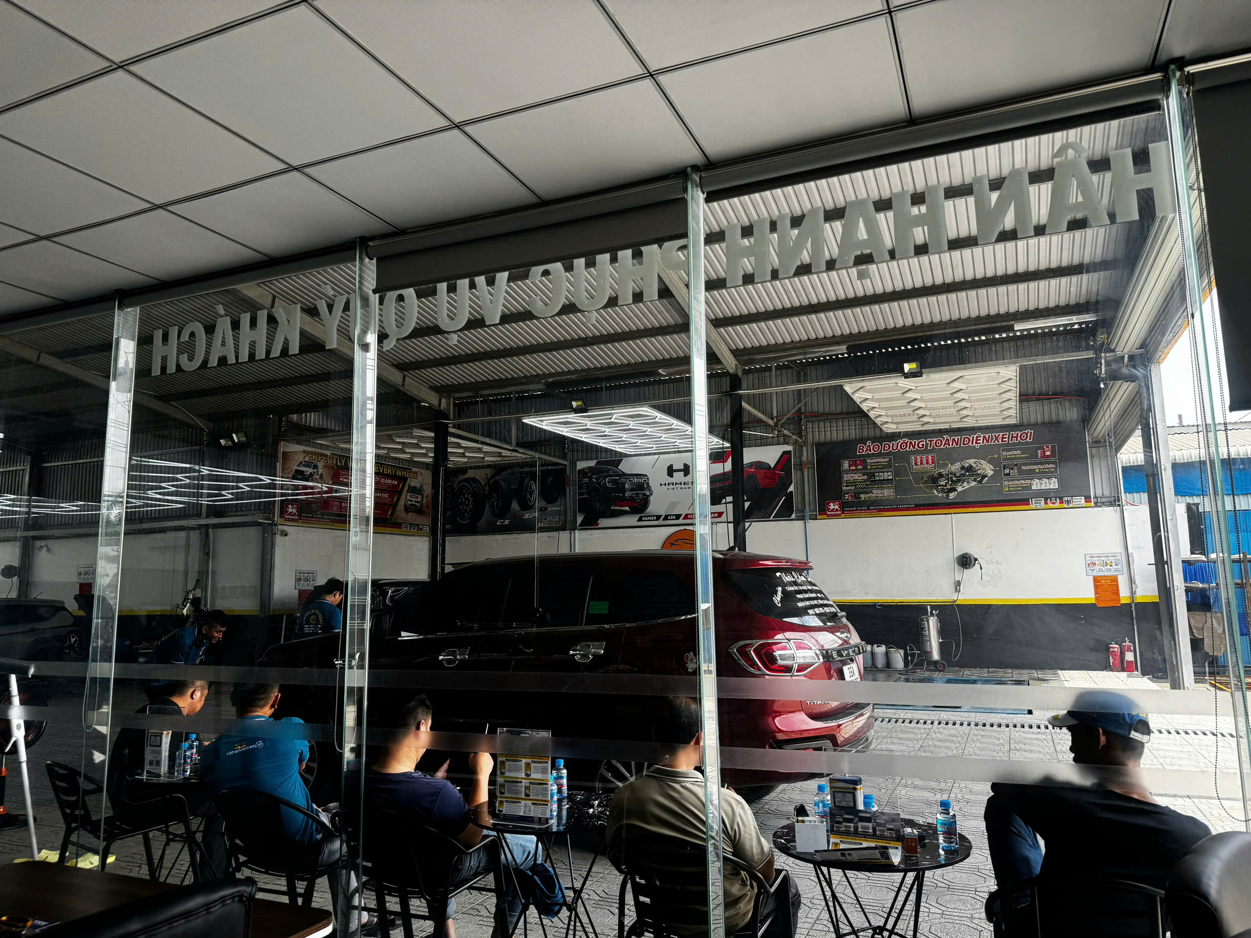 dịch vụ đồng sơn ô tô uy tín TPHCM