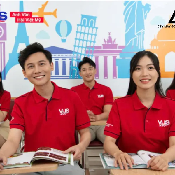 Áo thun đồng phục trung tâm Anh ngữ VUS màu đỏ