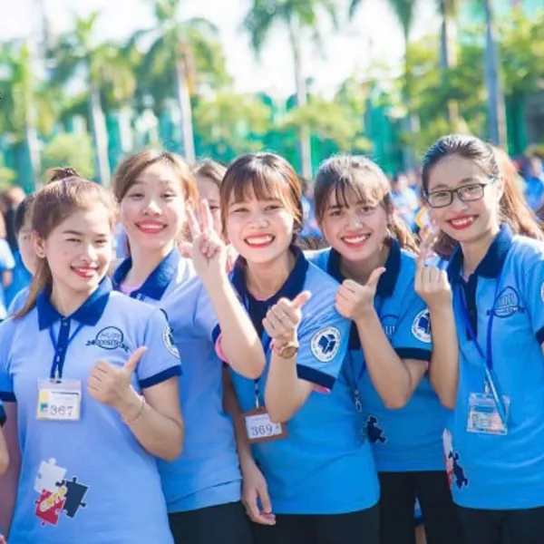 Áo polo đồng phục Đại học Công nghiệp Thực phẩm (HUFI) màu xanh thiên thanh