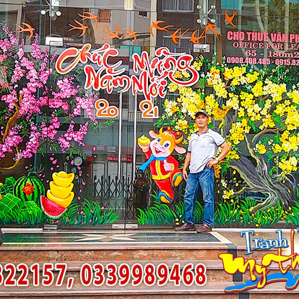 Vẽ tranh tường trang trí tết 2021