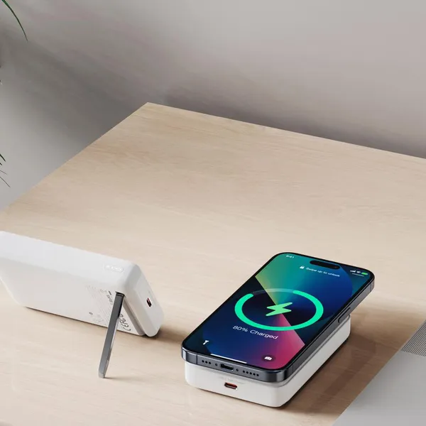 Pin Sạc Dự Phòng Không Dây XO PR247 – Sạc Nhanh, Hiện Đại, Tiện Lợi QI2 15W Cổng Type C PD30W 10.000mAh