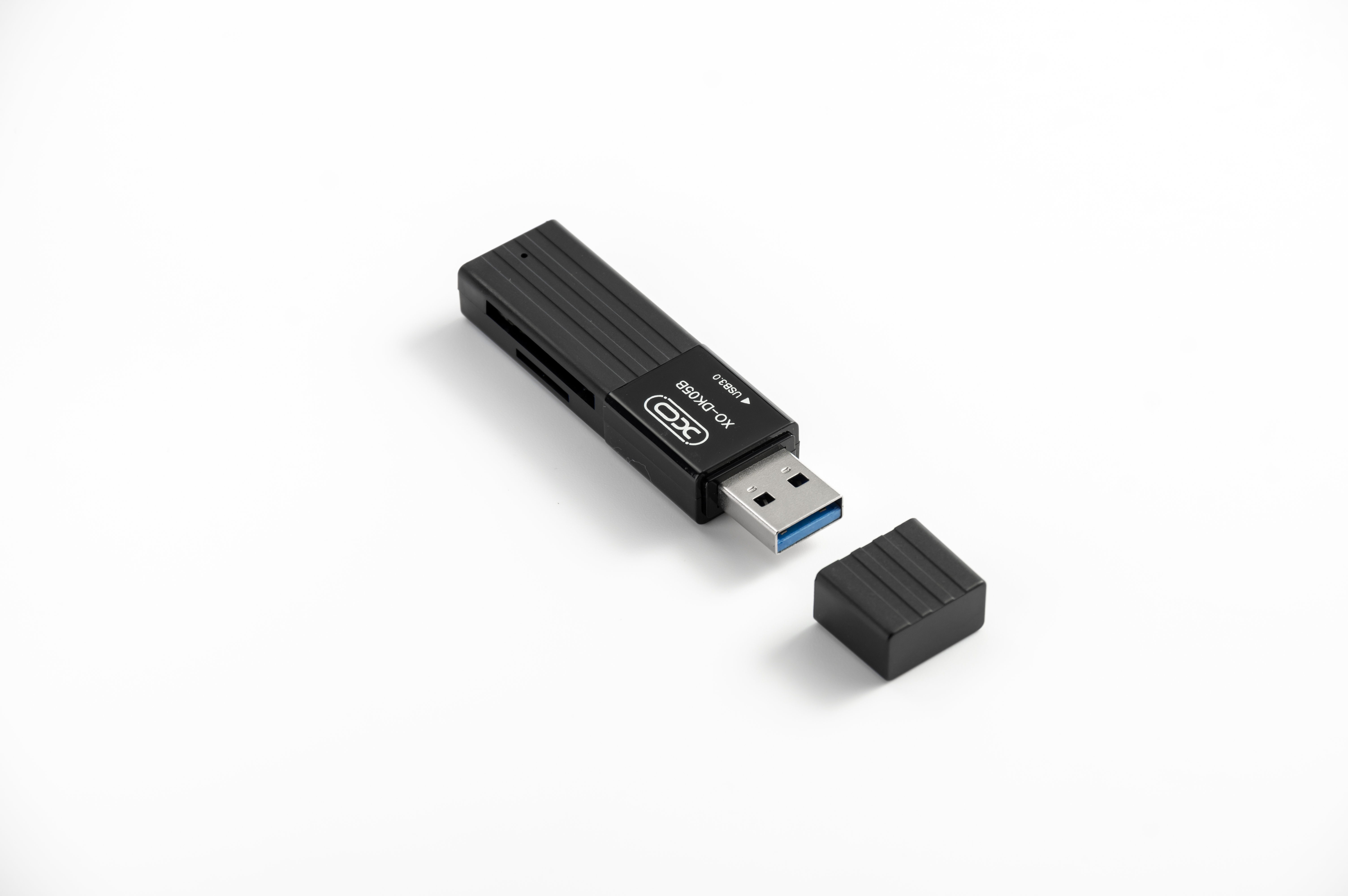 Đầu Đọc Thẻ 2in1 XO USB 2.0 DK05A Đầu Đọc Thẻ 2in1 XO USB 2.0 DK05A