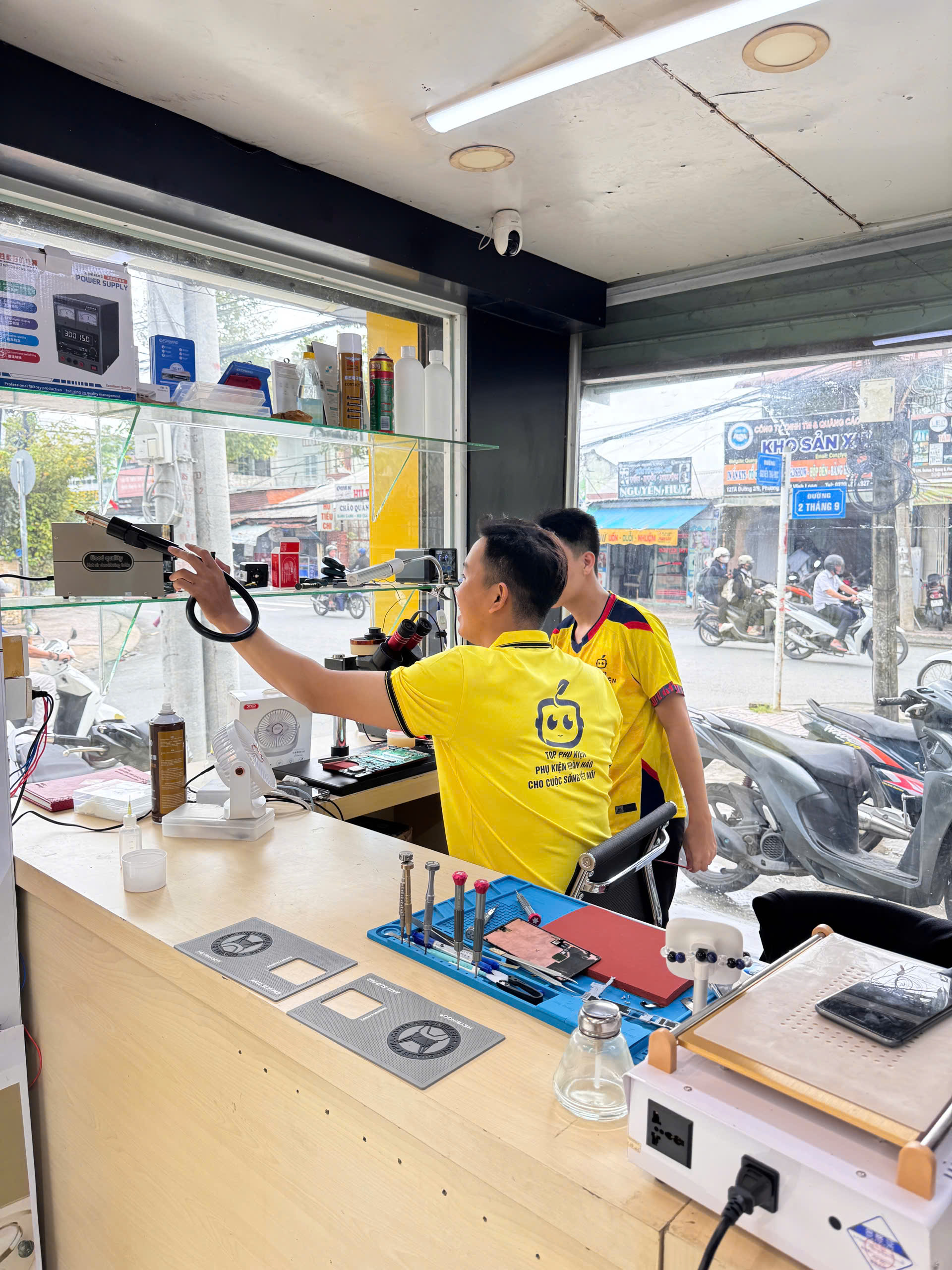 Quốc Duy Mobile Quốc Duy Mobile