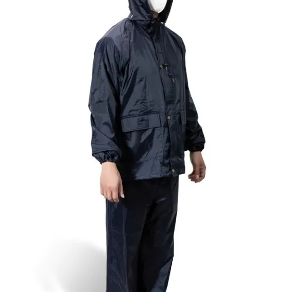 Bộ Áo Mưa Cao Cấp, Siêu Bền, Chống Mưa Siêu Tốt - Sản Phẩm Của Công Ty Cổ Phần 26