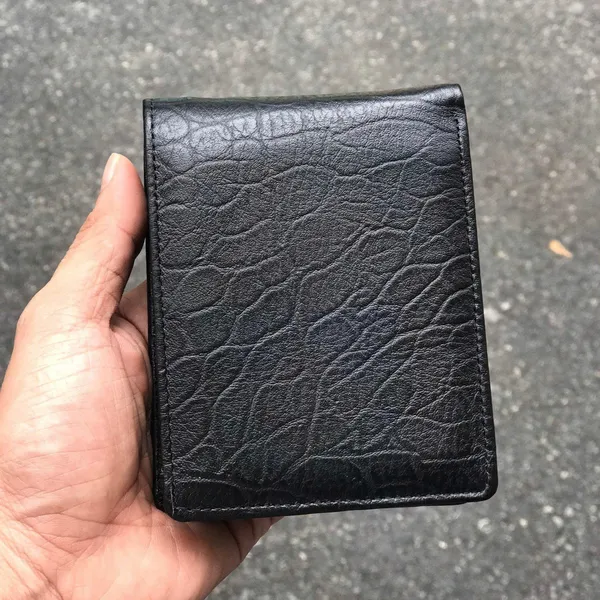 BÓP NAM DA BÒ- VÍ NAM DA THẬT VÂN CÁ SẤU PHONG CÁCH THỜI TRANG