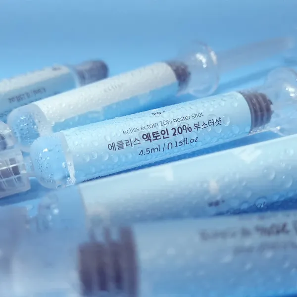 Tinh chất duy trì độ ẩm cho da thiếu nước Ecliss Ectoin 20% booster shot