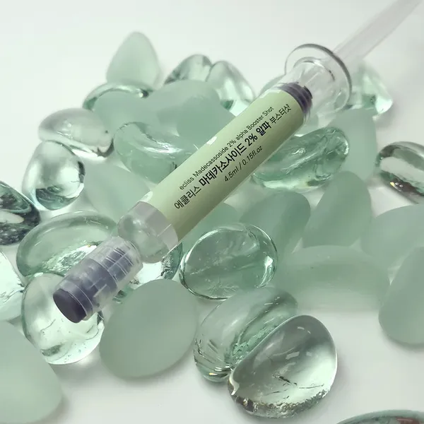 Tinh chất làm dịu da Madecassoside  2% booster shot