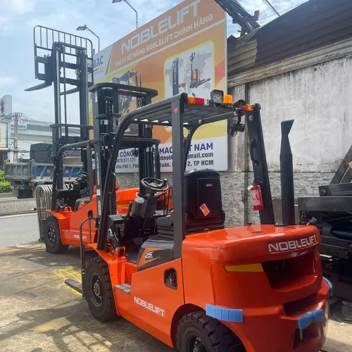 Xe nâng NOBELLIFT