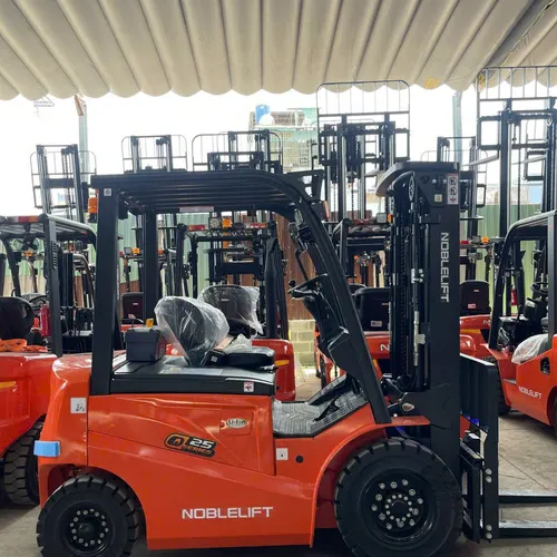 Xe nâng điện Noblelift