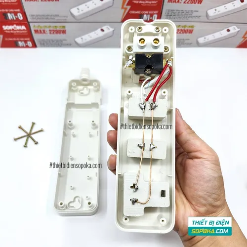 Ổ Cắm Điện 3 Lỗ Lõi Sứ Không Dây 2200W Có Công Tắc 3M-0 SOPOKA