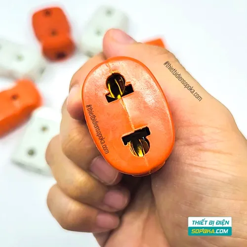 Phích Cắm Điện Âm Siêu Chịu Tải 3000W 15A D3000W SOPOKA