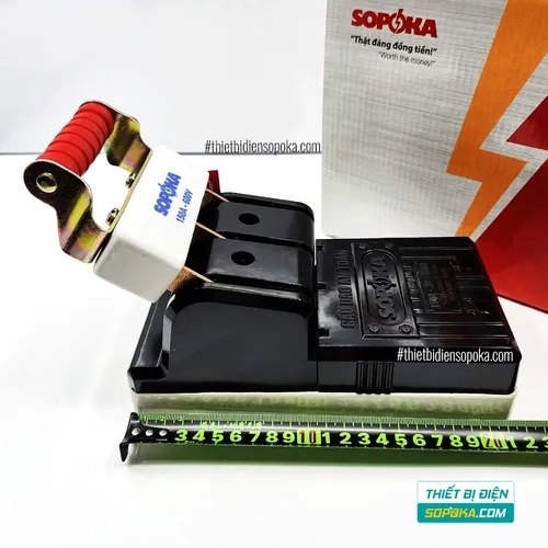Cầu Dao Đế Sứ 3 Pha 3P 150A 600V D17 SOPOKA