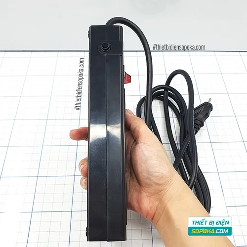 Ổ Cắm Điện 3 Lỗ Lõi Sứ Chống Cháy Tự Ngắt Quá Tải 2200W 10A 3T SOPOKA