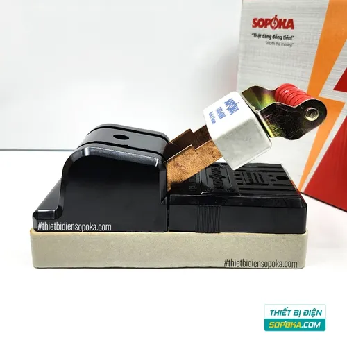 Cầu Dao Đế Sứ 1 Pha 100A 2P 600V D33 SOPOKA