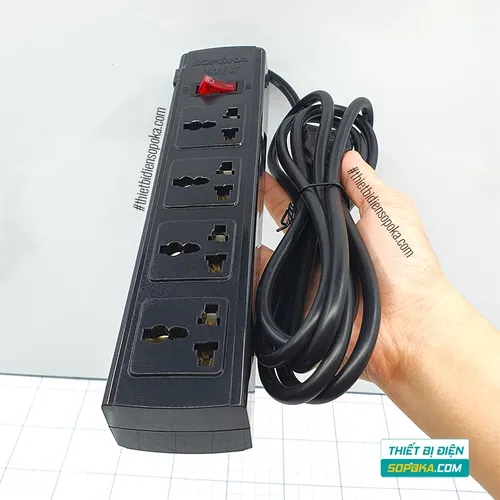 Ổ Cắm Điện 4 Lỗ 3 Chấu Lõi Sứ Chống Cháy Tự Ngắt Quá Tải 2200W 10A 4T SOPOKA