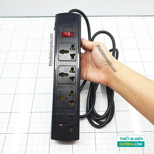 Ổ Cắm Điện 4 Lỗ 3 Chấu Lõi Sứ Chống Cháy Tự Ngắt Quá Tải 2200W 10A 4T SOPOKA