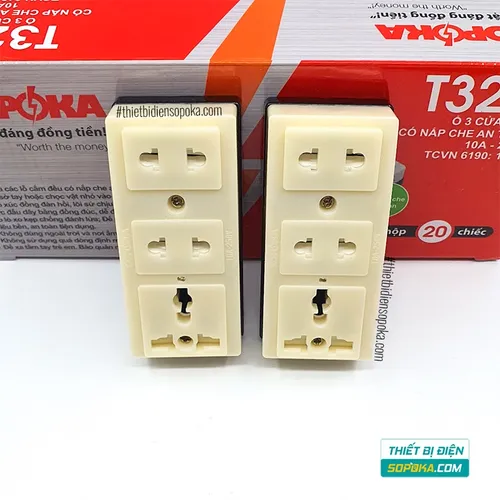 Ổ Cắm Điện Gắn Táp Lô 3 Lỗ Có Màn Che 2200W 10A T32N SOPOKA
