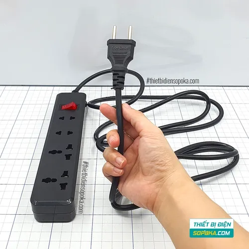 SOPOKA Ổ Cắm Điện 4 Lỗ 2200W Lõi Sứ Chịu Nhiệt Chống Va Đập 4K3 / 4K5