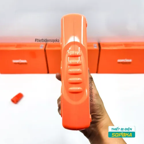 Ổ Cắm Điện 6000W 6 Lỗ Chéo Không Dây 30A 6S-6000W+C SOPOKA