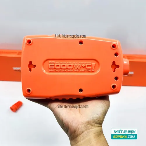 Ổ Cắm Điện 6000W 6 Lỗ Chéo Không Dây 30A 6S-6000W+C SOPOKA