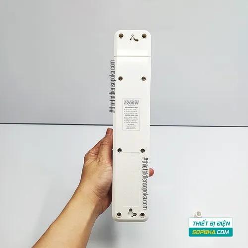 Ổ Cắm Điện 5 Lỗ Lõi Sứ Không Dây 2200W Có Công Tắc 5M-0 SOPOKA
