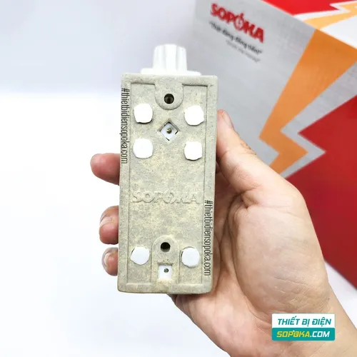 Cầu Dao Đế Sứ 1 Pha 15A 2P D1H SOPOKA