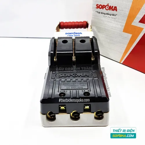 Cầu Dao Đế Sứ 3 Pha 3P 600V 100A D15 SOPOKA