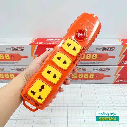 Ổ Cắm Điện 4 Lỗ 6000W Không Dây Có Nút Nguồn 4S-6000W2+ SOPOKA