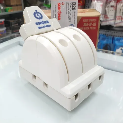 Cầu Dao Đảo Đế Sứ 3 Pha 30A 3P 2N 250V D26 SOPOKA