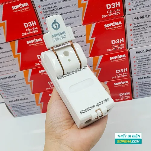 Cầu Dao Đế Sứ 1 Pha 250V 20A 2P D3H SOPOKA