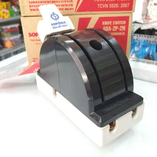 Cầu Dao Đảo Đế Sứ 1 Pha 60A 2P 600V 2N D22 SOPOKA