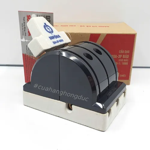 Cầu Dao Đảo Đế Sứ 3 Pha 30A 3P 2N 250V D26 SOPOKA