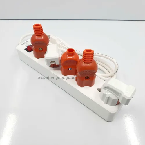 Ổ Cắm Điện 5 Lỗ Chéo 2200W 5A2 SOPOKA