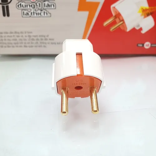 Phích Cắm Điện Dương Gập Vuông Góc 3000W P3000W-G1 SOPOKA