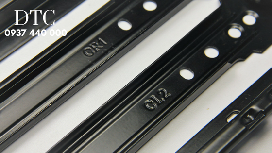 Kiểm tra chất lượng ray trượt bánh xe nhựa trước khi mua Kiểm tra chất lượng ray trượt bánh xe nhựa trước khi mua