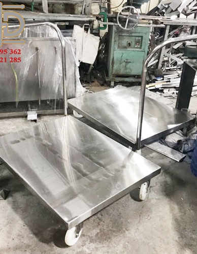 THIẾT BỊ XE ĐẨY HÀNG INOX I09