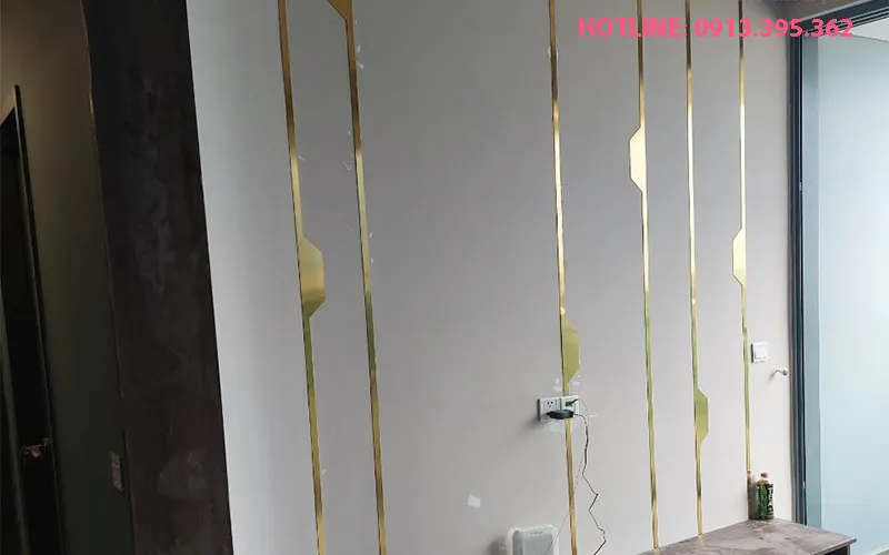 Cung cấp và thi công nệp trang trí inox