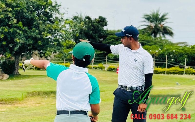 Chơi golf theo luật chuẩn Chơi golf theo luật chuẩn
