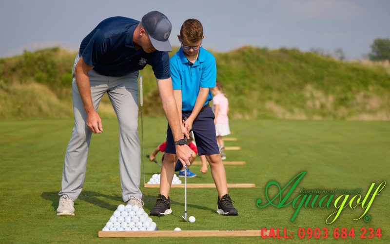 Đánh golf cho người mới từ cơ bản Đánh golf cho người mới từ cơ bản