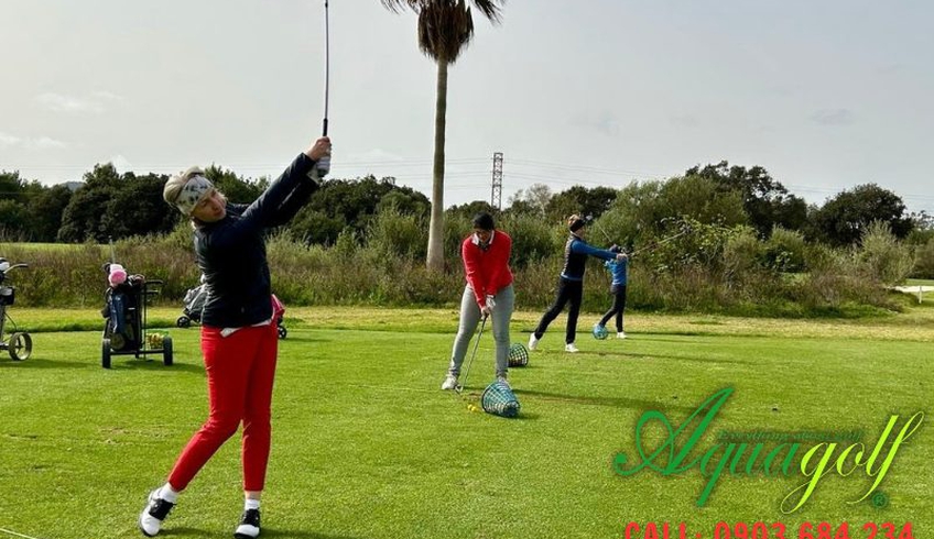 Đánh golf cho người mới từ cơ bản