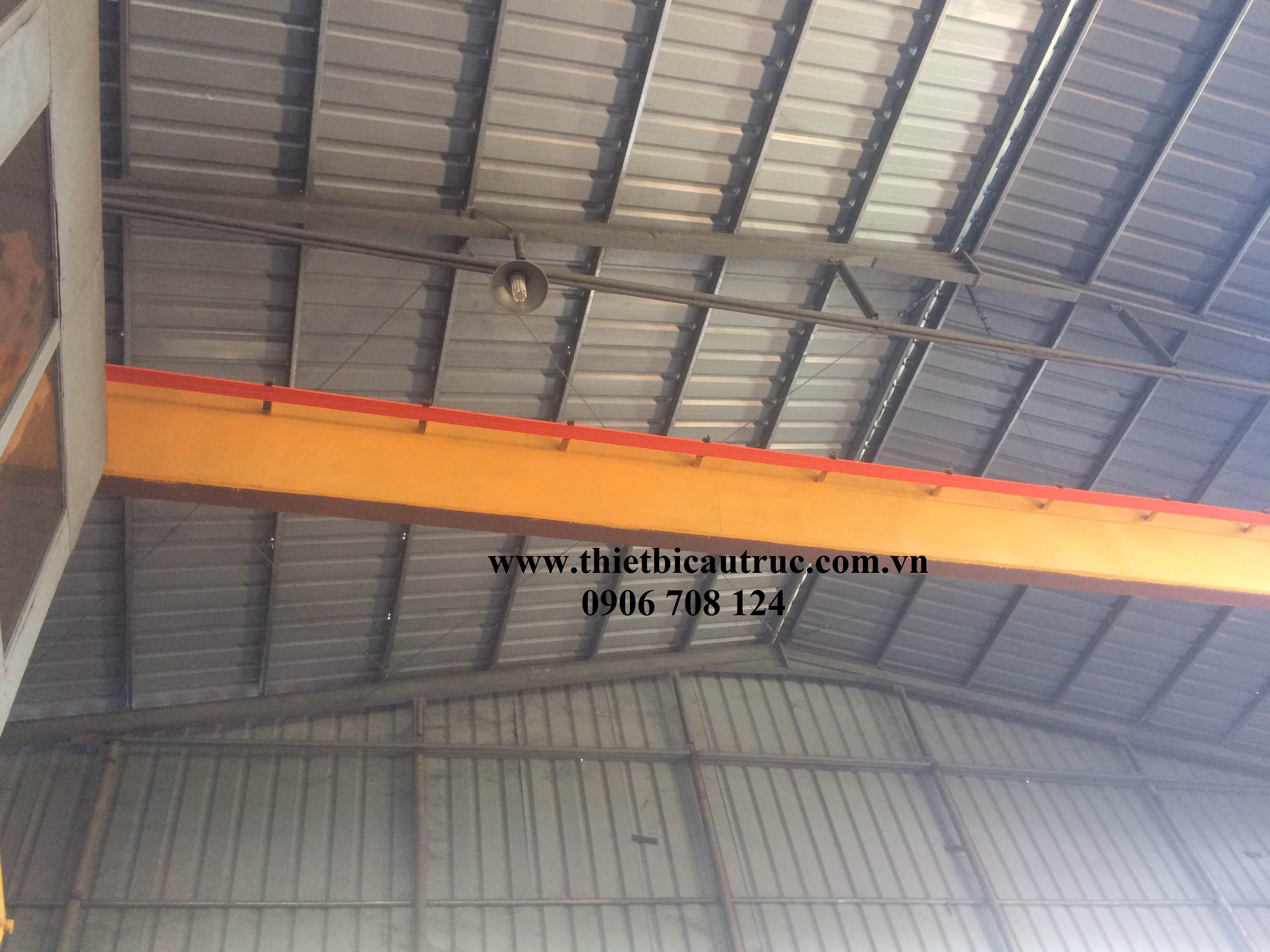 Pát đỡ ray điện an toàn cầu trục Pát đỡ ray điện an toàn cầu trục