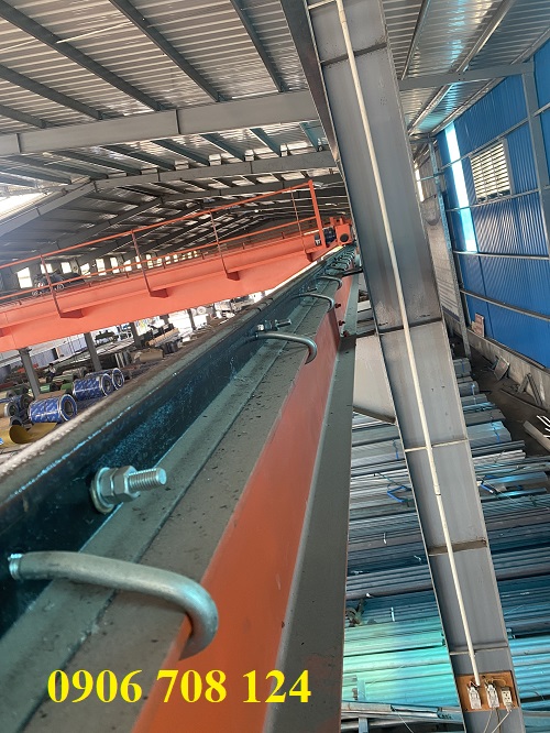 Bulong móc ray P18, P24, P30, P38 Bulong móc ray P18, P24, P30, P38