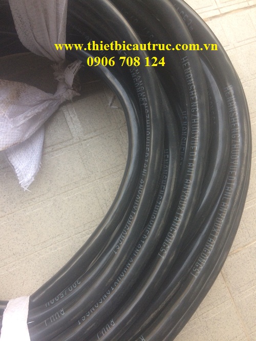 Cáp điều khiển có lõi thép chịu lực. Cáp điều khiển có lõi thép chịu lực.