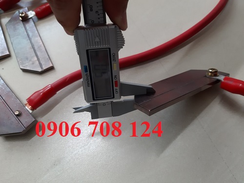 Chổi than cầu trục 1P 100A Chổi than cầu trục 1P 100A