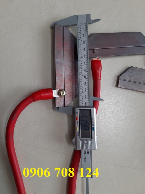 Chổi than cầu trục 1P 100A Chổi than cầu trục 1P 100A