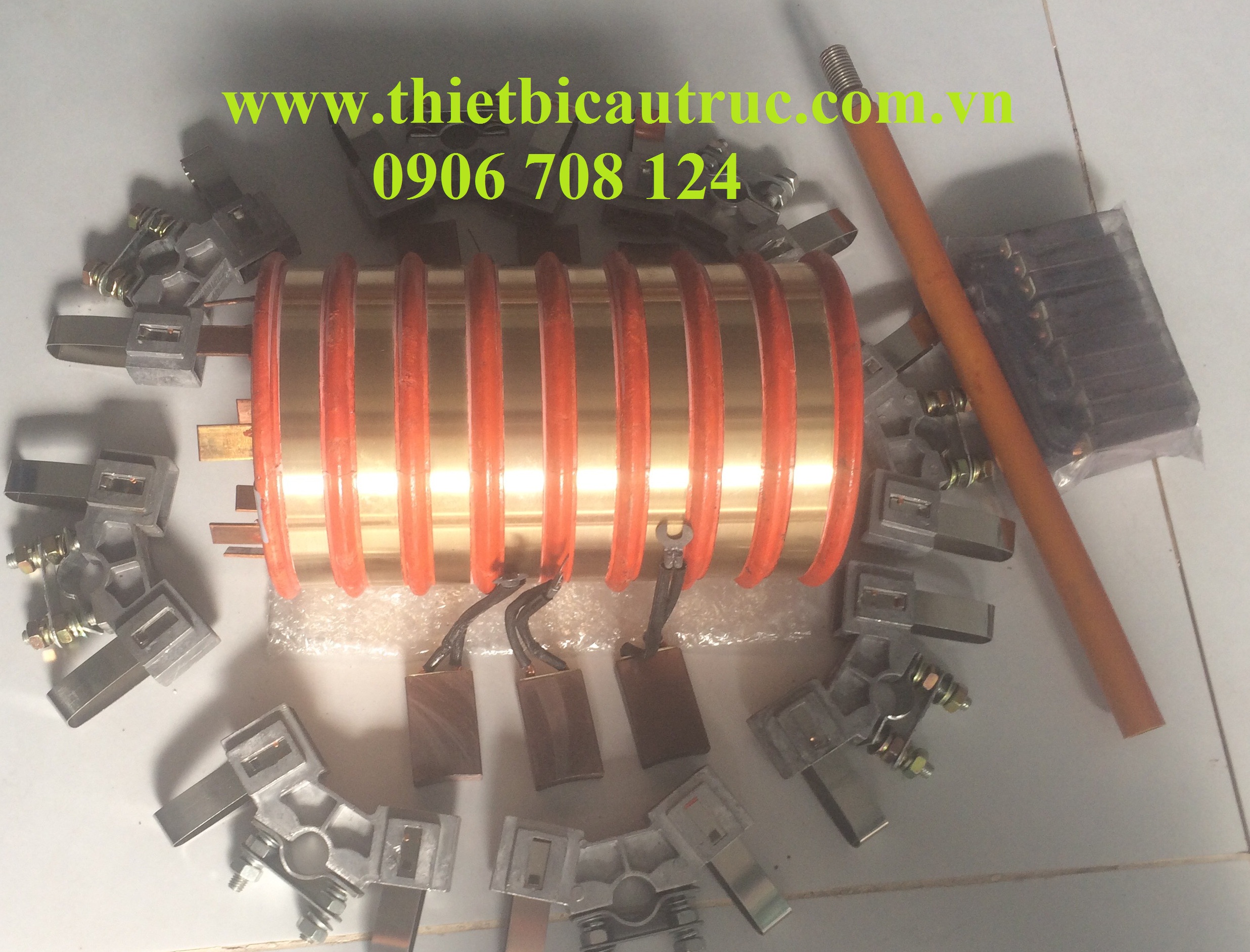 Cổ góp điện 8 pha là gì Cổ góp điện 8 pha là gì