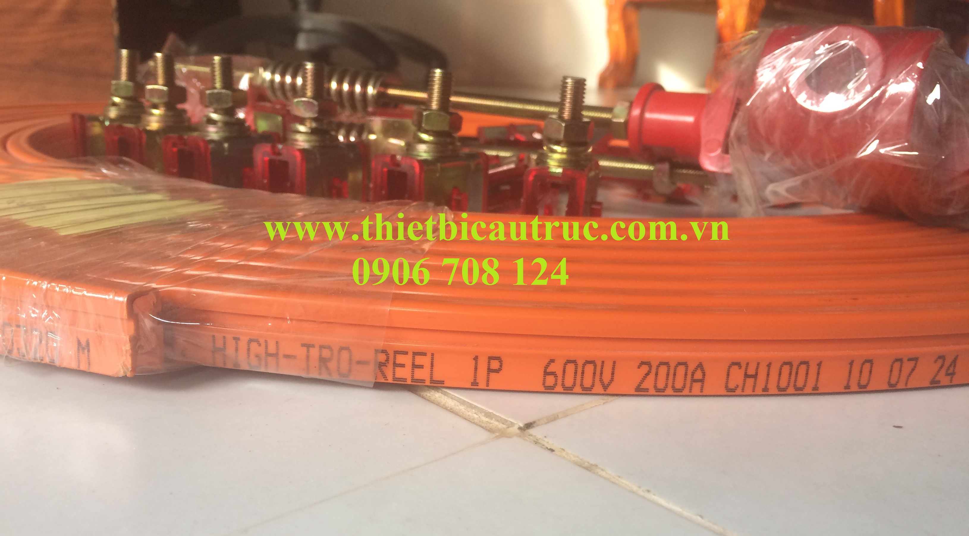 hệ thống ray điện an toàn 1P, 3P, 4P, 6P hệ thống ray điện an toàn 1P, 3P, 4P, 6P