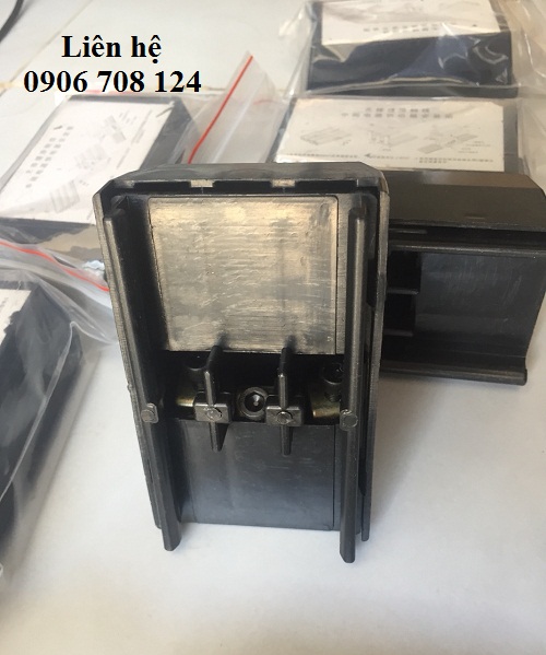 Hộp nối ray điện 3p Hộp nối ray điện 3p